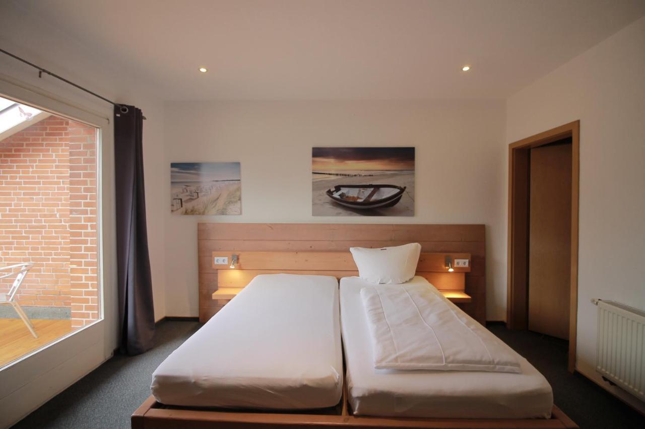 Hotel Zur Linde Hechthausen Bagian luar foto