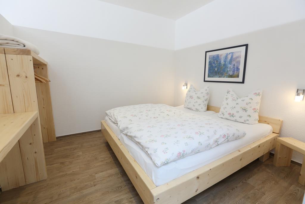 Hotel Zur Linde Hechthausen Bagian luar foto
